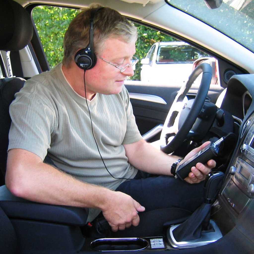 Investigation of a manual parking brake sound using binaural recording techniques. Michael Haverkamp, 2008